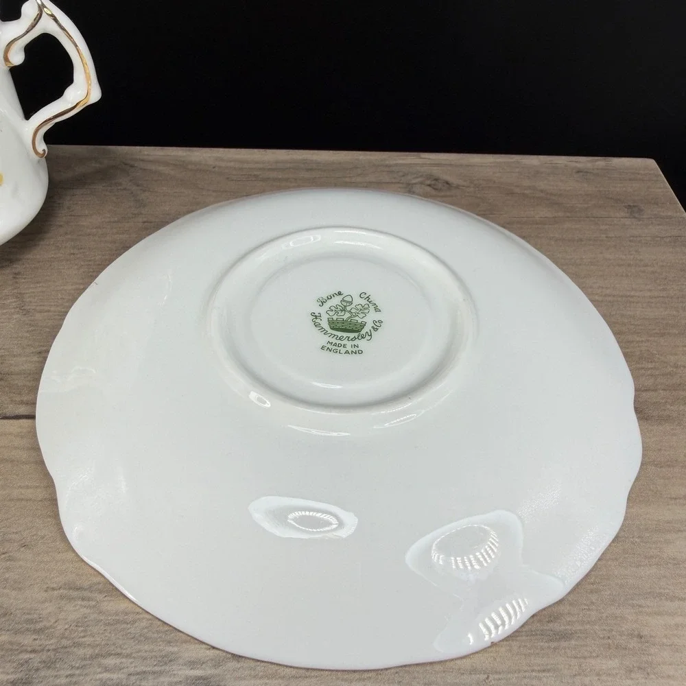 Hammersley Bone‎ China Daffodil Teacup and Saucer Set Gold Trim Made in England